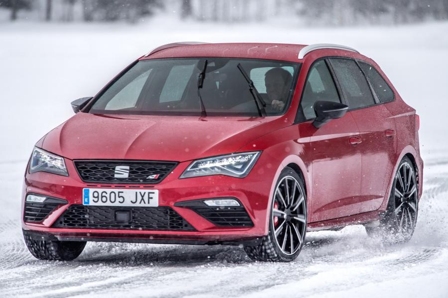  Seat Leon ST Cupra 300 2017 года  (WW) (фото 32 из 49)